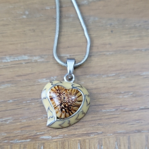 Elegant Silver tone cloisonne glass Heart Pendant Necklace - Picture 2 of 5